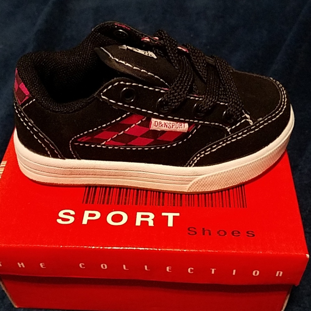 Toddler shoes